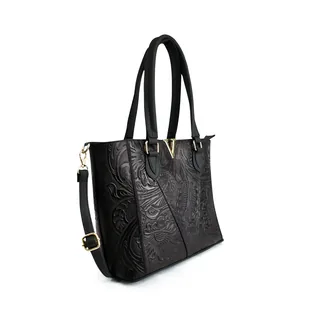 VICTORIA BLACK, vista adicional