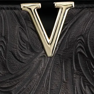 VICTORIA BLACK, vista adicional