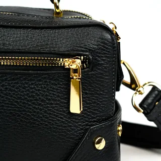 ZARA, vista adicional